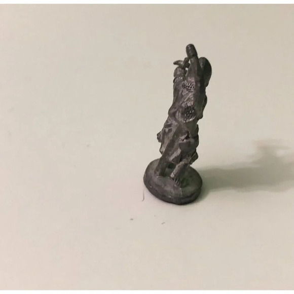 Vtg 1984 Ral Partha Dungeons And Dragons  Miniature Metal Figure - Picture 9 of 11